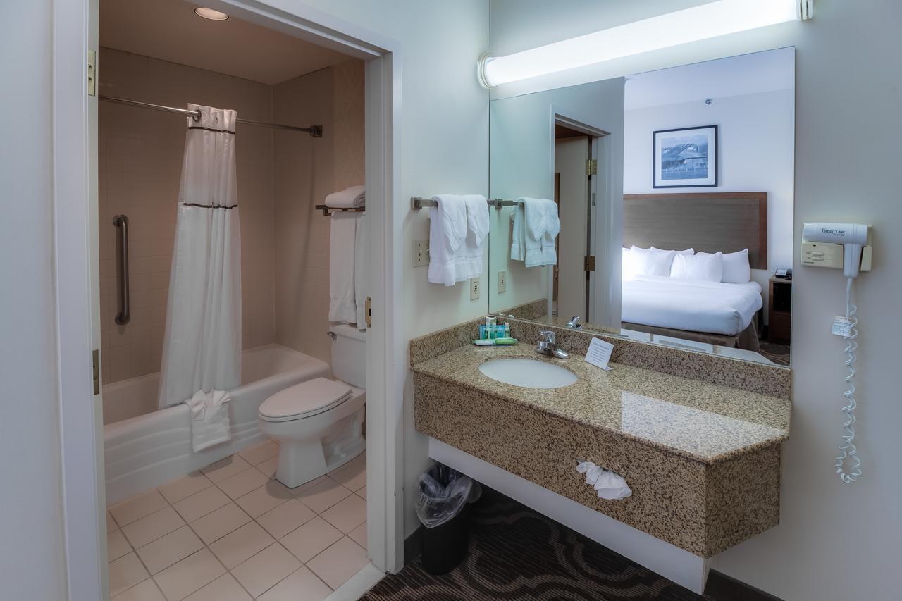 Ashmore Inn And Suites Лаббок Экстерьер фото